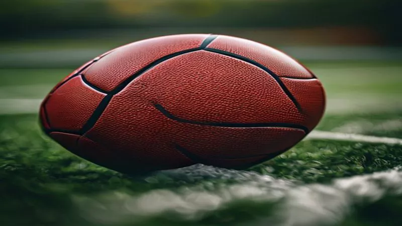 How to Improve Your Football Stamina: 8-Week Training Plan